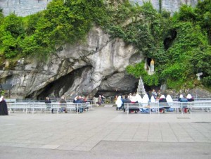 La grotte de Massabielle