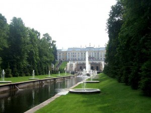 Parc Peterhof à Saint Petersbourg3